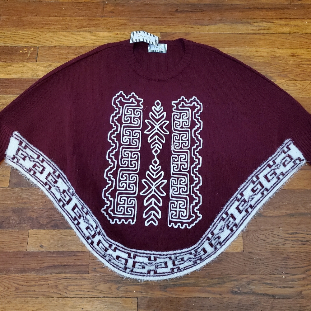 Womens Poncho/Sweater